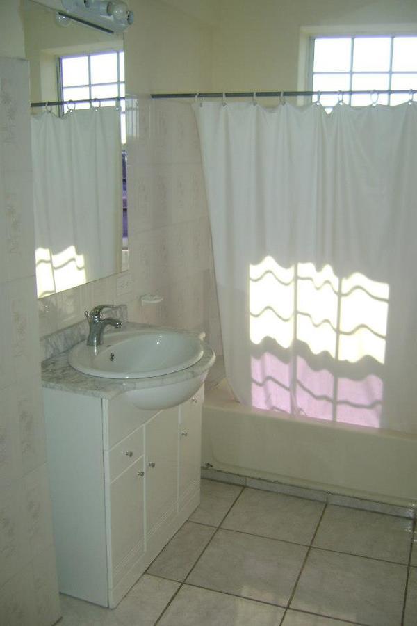 Caribbean Hotel Cayes Ле-Ке Экстерьер фото